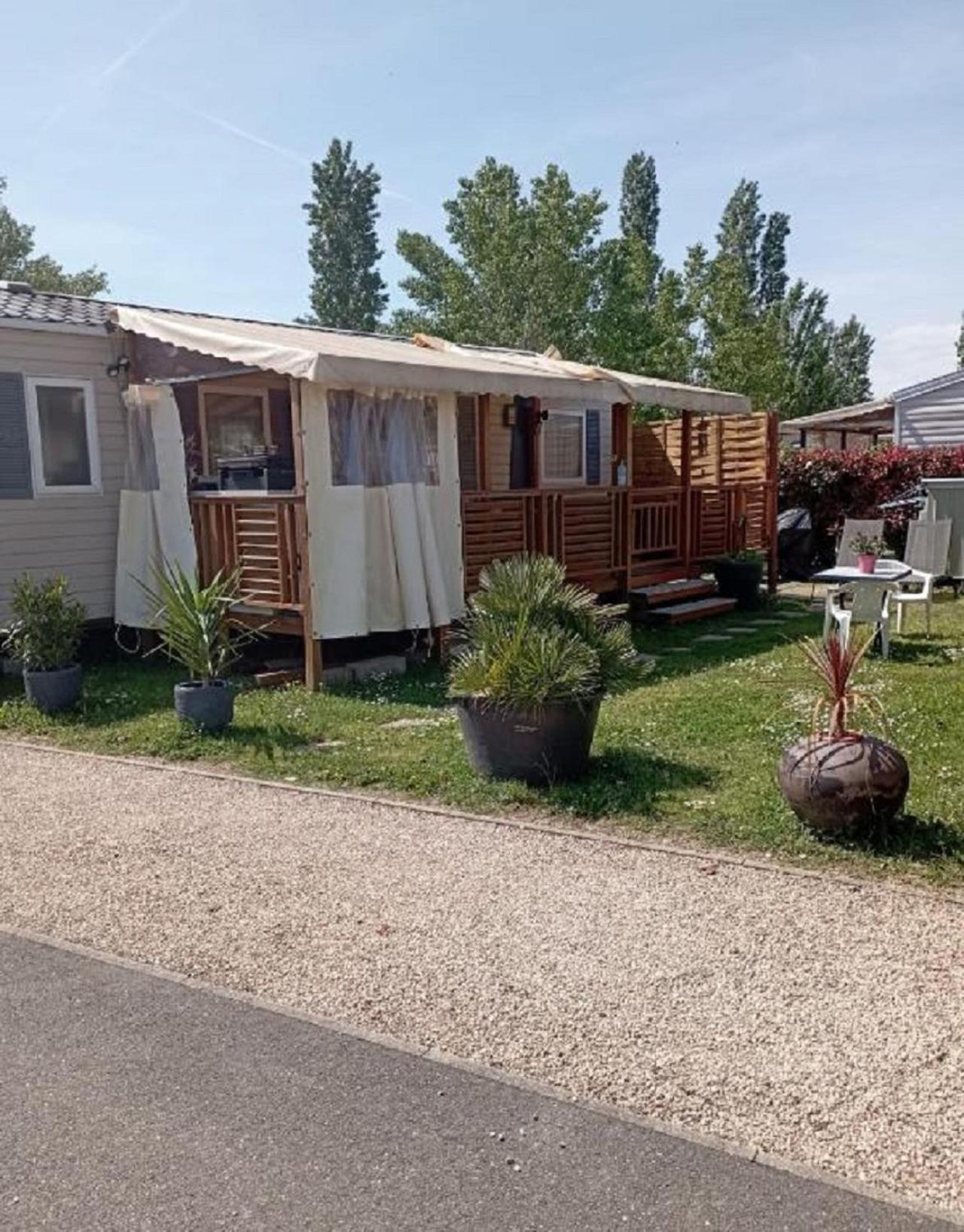 Mobile Home For You Les Rives De Condrieu Ngoại thất bức ảnh